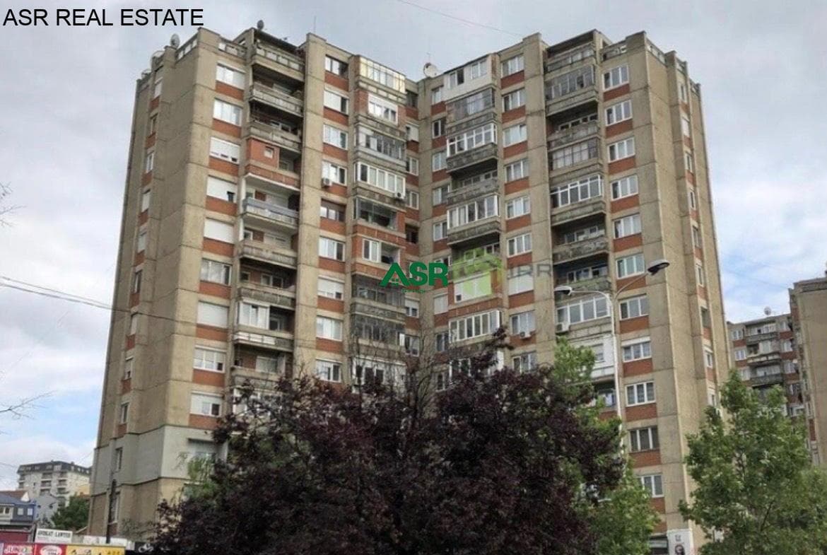 Shitet banesa me siperfaqe 68m2 ne qender te Prishtines, rr.Agim Ramadani 4