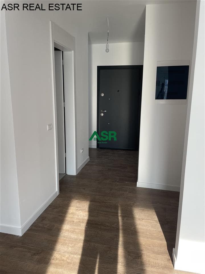 Banesë/Zyre 98m2 me qira në rrugen B 4