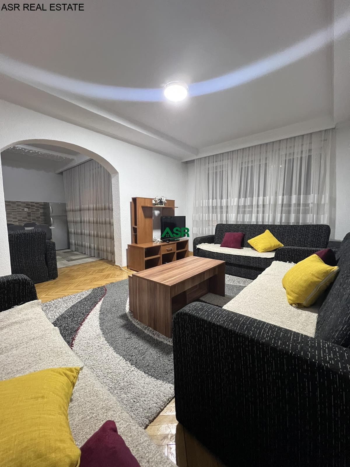 Banesë 60m2 me qira në Qender 2
