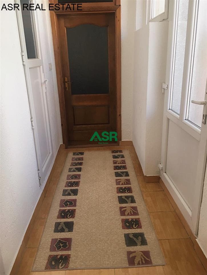 Lëshohet banesa me qera në lagjën Bregu I diellit 4