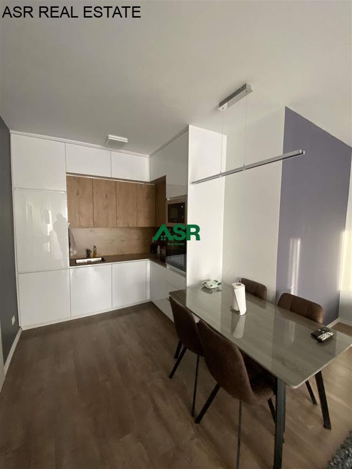 Banesë 60m2 me qira në Veternik 4
