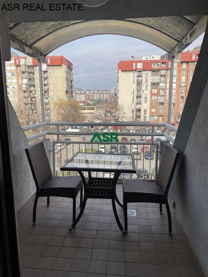Banesë 90m2 me qira në Dardani
