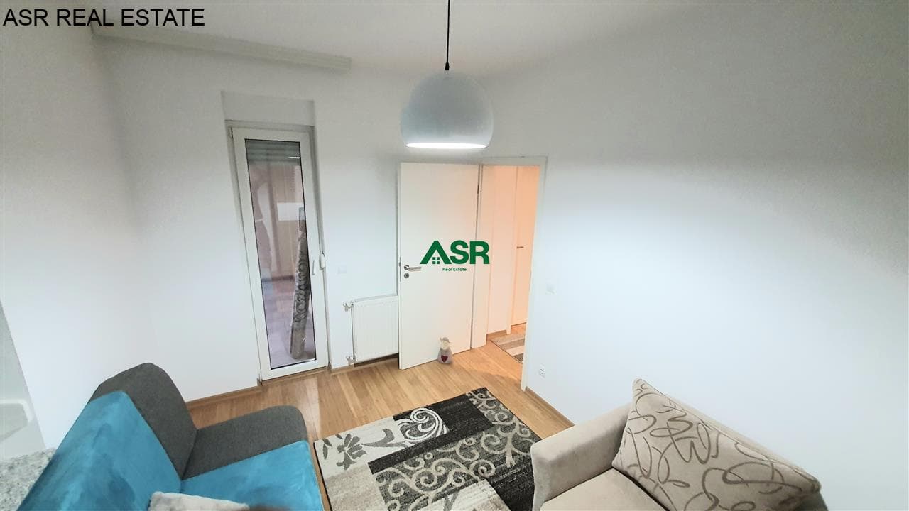 Banesë 95m2 me qira në Lagjen Arberi 4