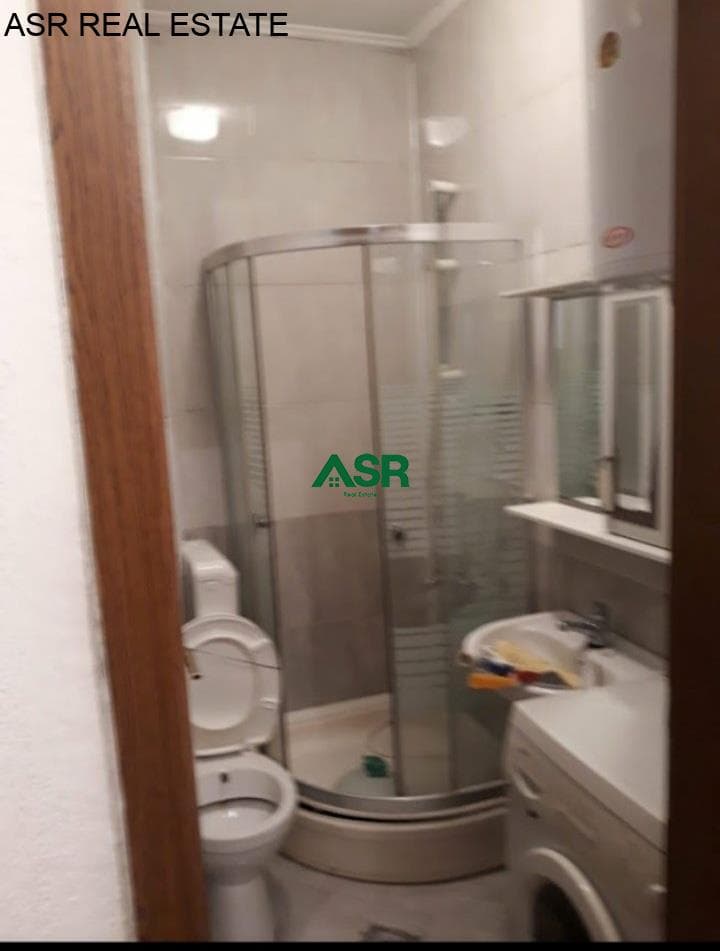 Ofrohet banesa me qira në lagjen qender 4