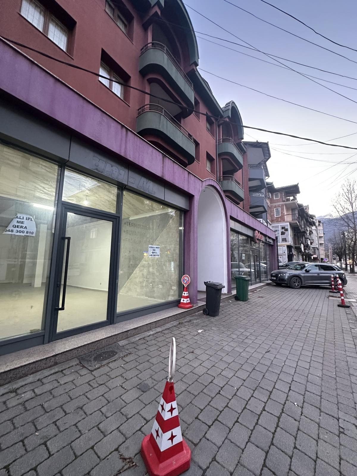 Lokal me qira në Pejë