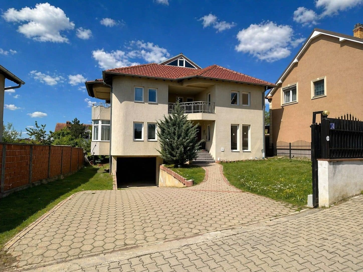 đ„ SHTĂPI LUKSOZE NĂ S on HITJE NĂ PRISHTINĂ â HAJVALI! đ„