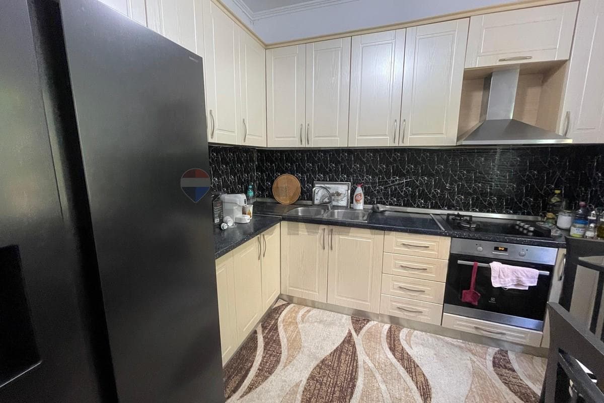 Shtepi Private - Për Qira - Rruga Ali Demi, Tiranë 4