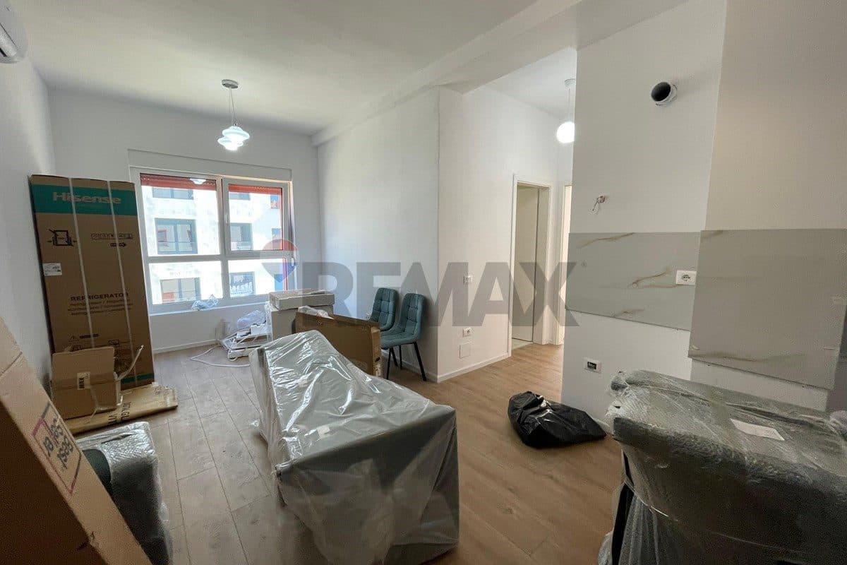 Apartament - Për Qira - Kompleksi Mangalem, Tiranë