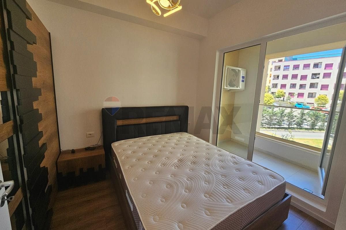 Apartament - Për Qira - Kompleksi Mangalem, Tiranë 4