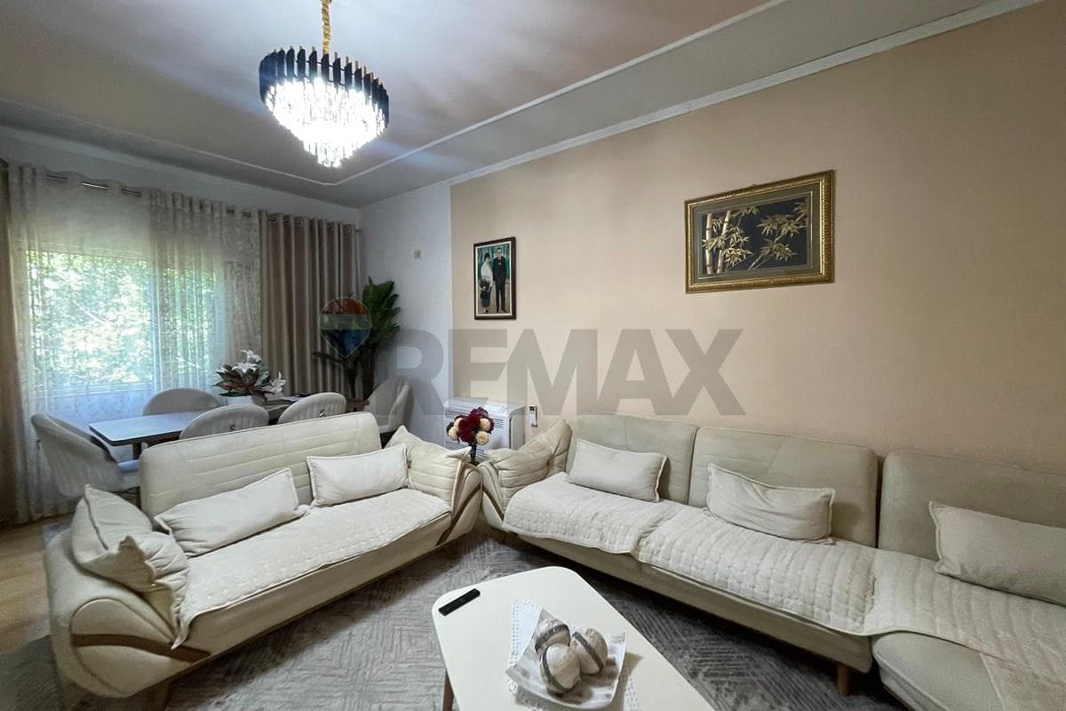 Shtepi Private - Për Qira - Rruga Ali Demi, Tiranë