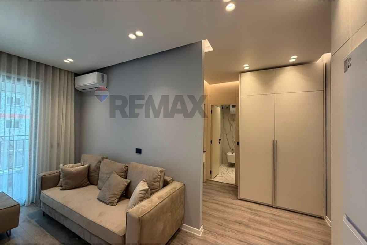 Apartament - Për Qira - Bulevardi i Ri, Tiranë 3