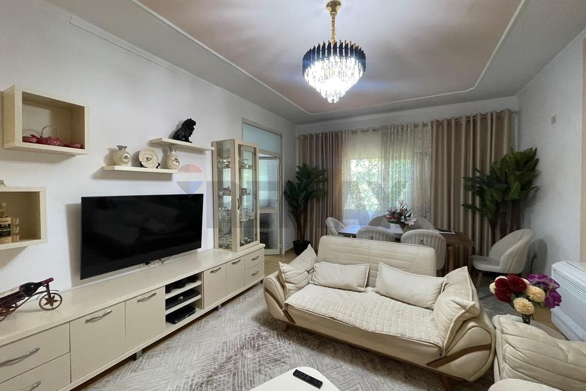 Shtepi Private - Për Qira - Rruga Ali Demi, Tiranë 3