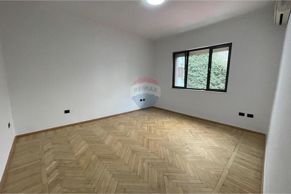 Zyre - Për Qira - Blloku, Tiranë 3