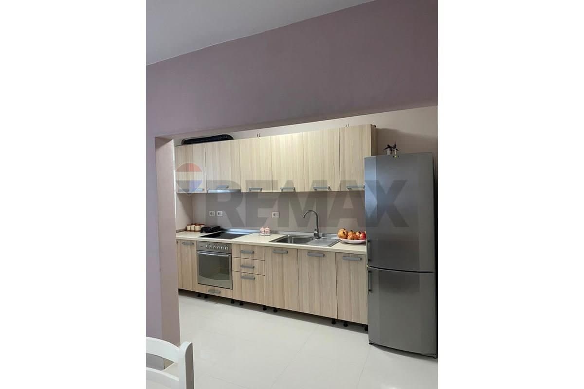 Apartament 1+1 me Qira ne Ali Dem 2