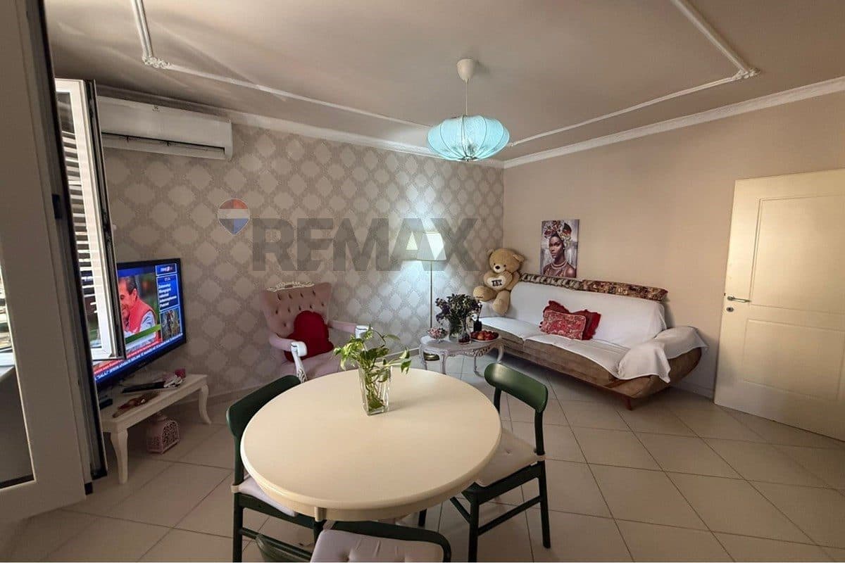 Apartament - Për Qira - Rruga Ali Demi, Tiranë 3