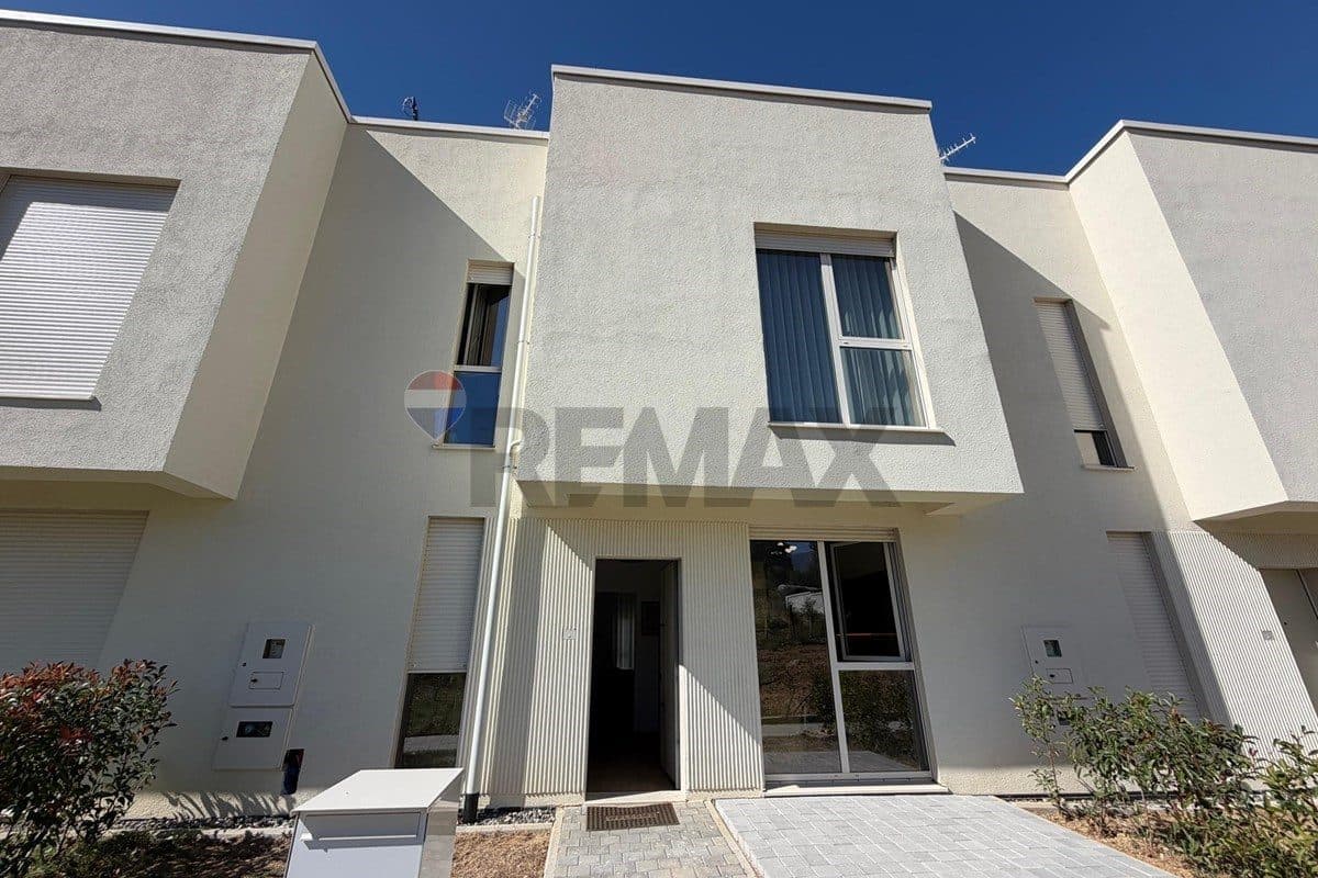 Vile - Për Qira - Sanatorium, Tiranë 2