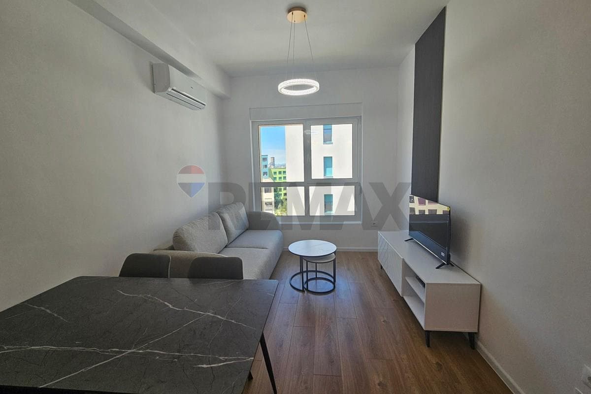 Apartament - Për Qira - Kompleksi Mangalem, Tiranë 2