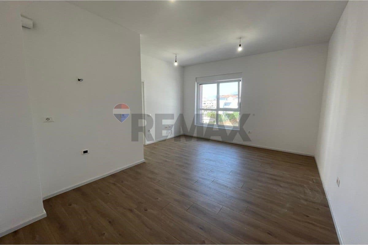 Apartament - Në Shitje - Kompleksi Mangalem, Tiranë