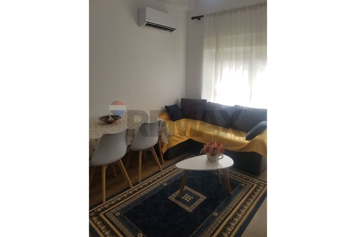 Apartament - Për Qira - Kompleksi Mangalem, Tiranë 4