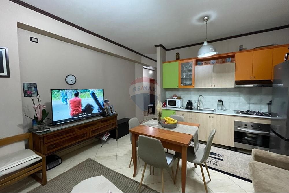 Apartament - Në Shitje - Qendra Kristal, Tiranë 3