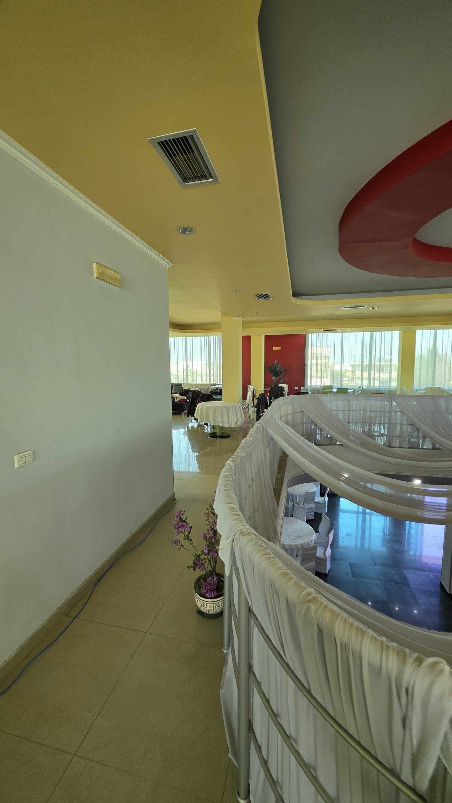 Hotel në shitje Lushnje, Lushnje