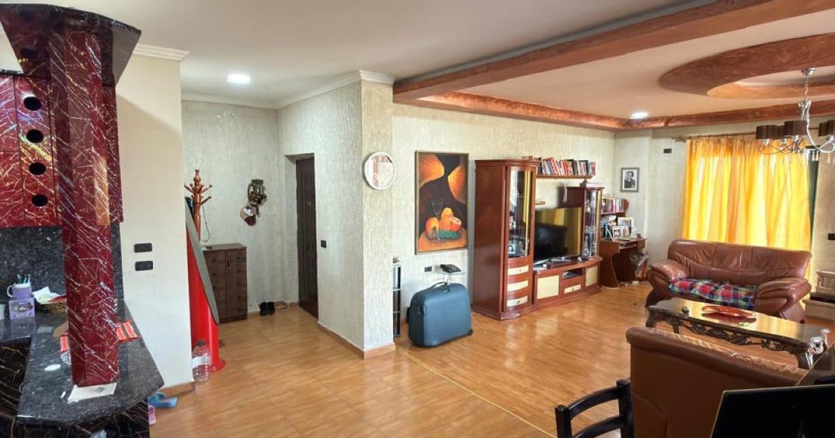 Apartament 3+1+2 në shitje Lushnje, Lushnje