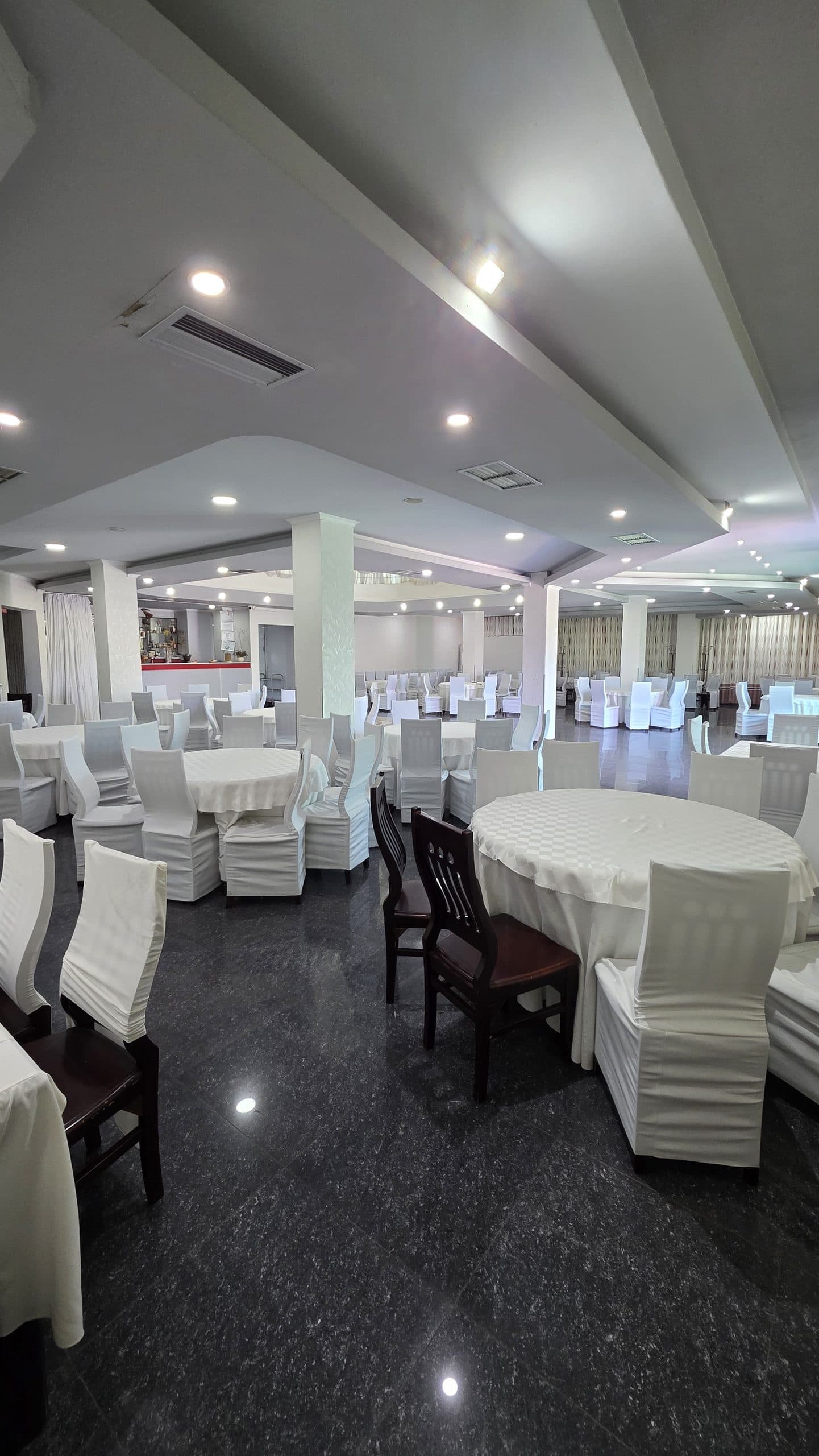 Hotel në shitje Lushnje, Lushnje