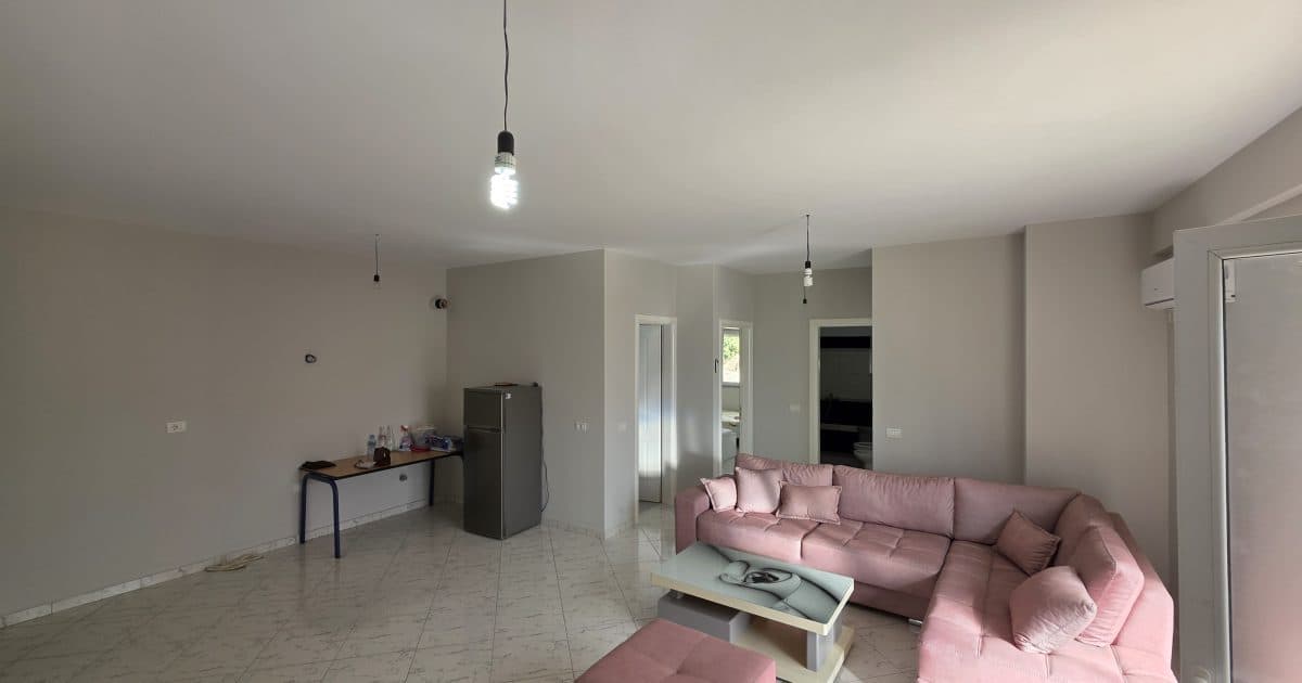 Apartament 2+1 në shitje Lushnje, Lushnje