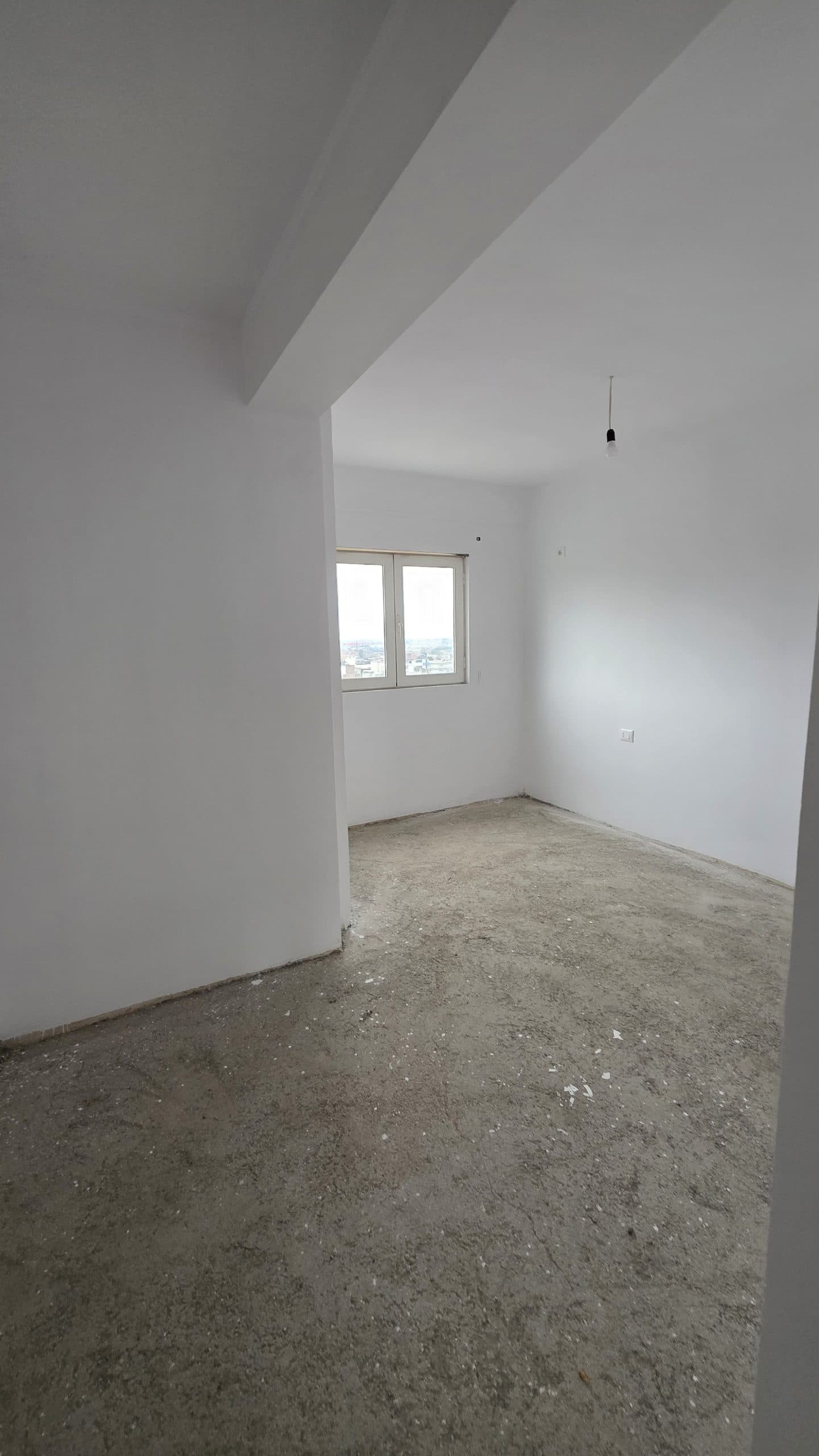 Apartament 2+1 në shitje Lushnje, Lushnje