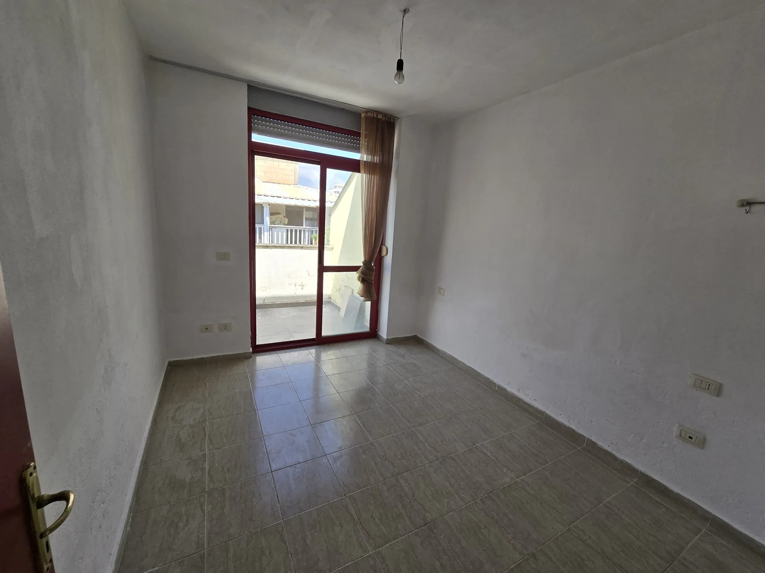 Apartament 1+1 për Shitje – Shkëmbi i Kavajës, Durrës 3