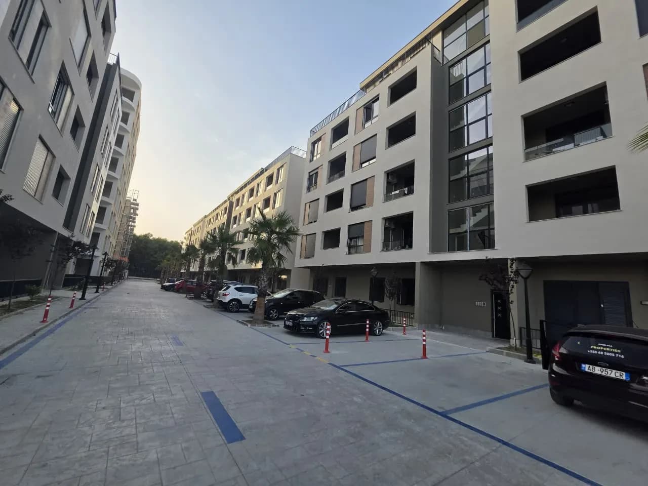 APARTAMENT 1+1 NË SHITJE – REZIDENCA LOREDIS, QERRET