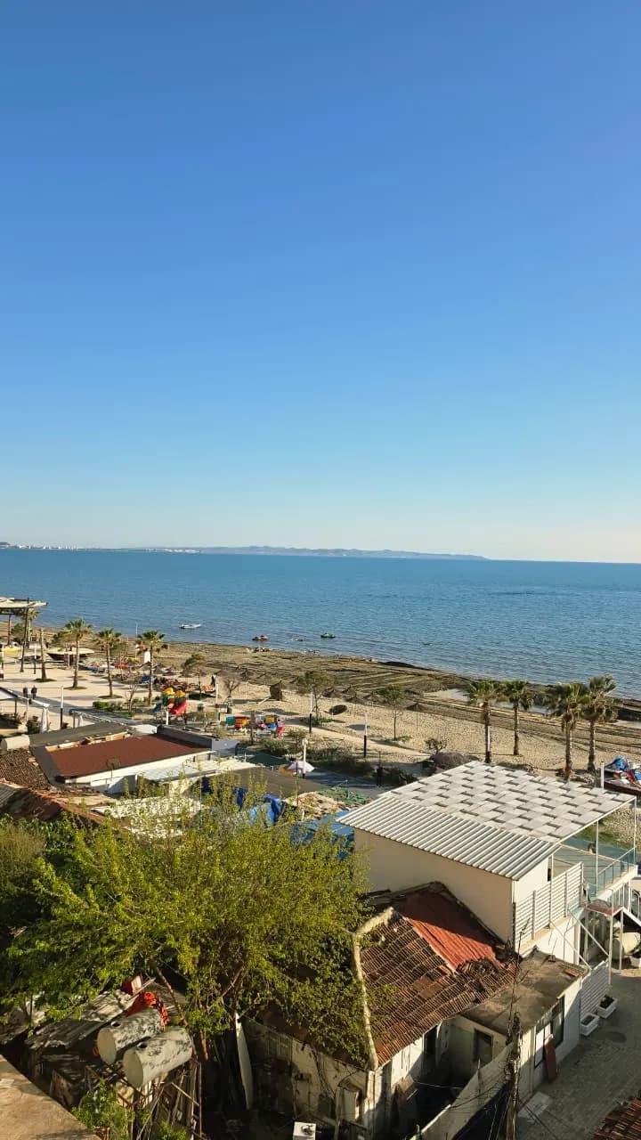 Shitet Apartament 1+1 në Rrotën e Kuqe, Plazh Durrës