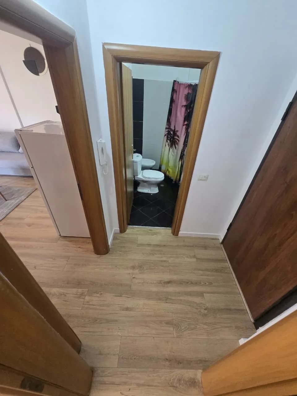 Shitet Apartament 1+1 në Shkëmbin e Kavajës 2