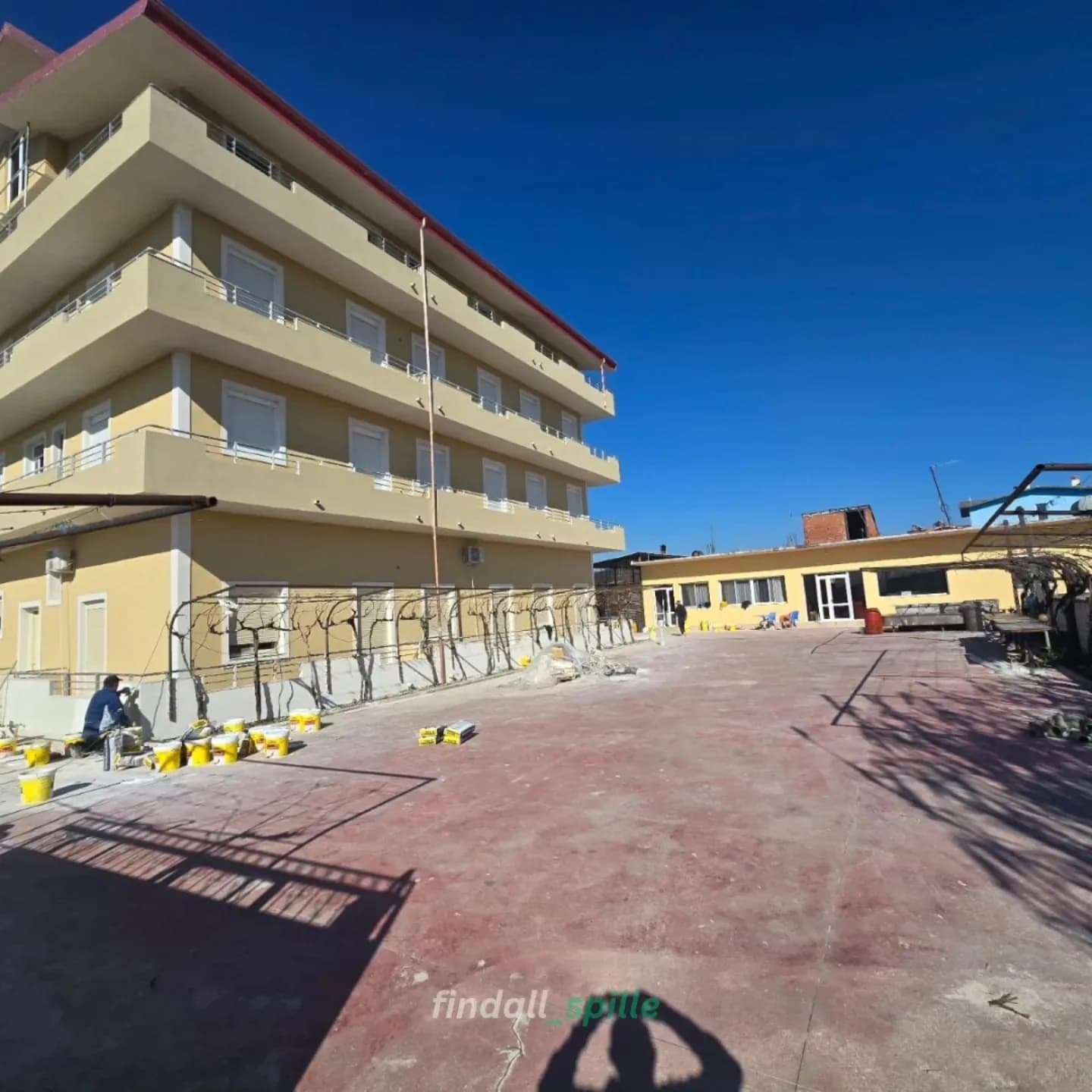 Shitet Hotel ne Greth Spille