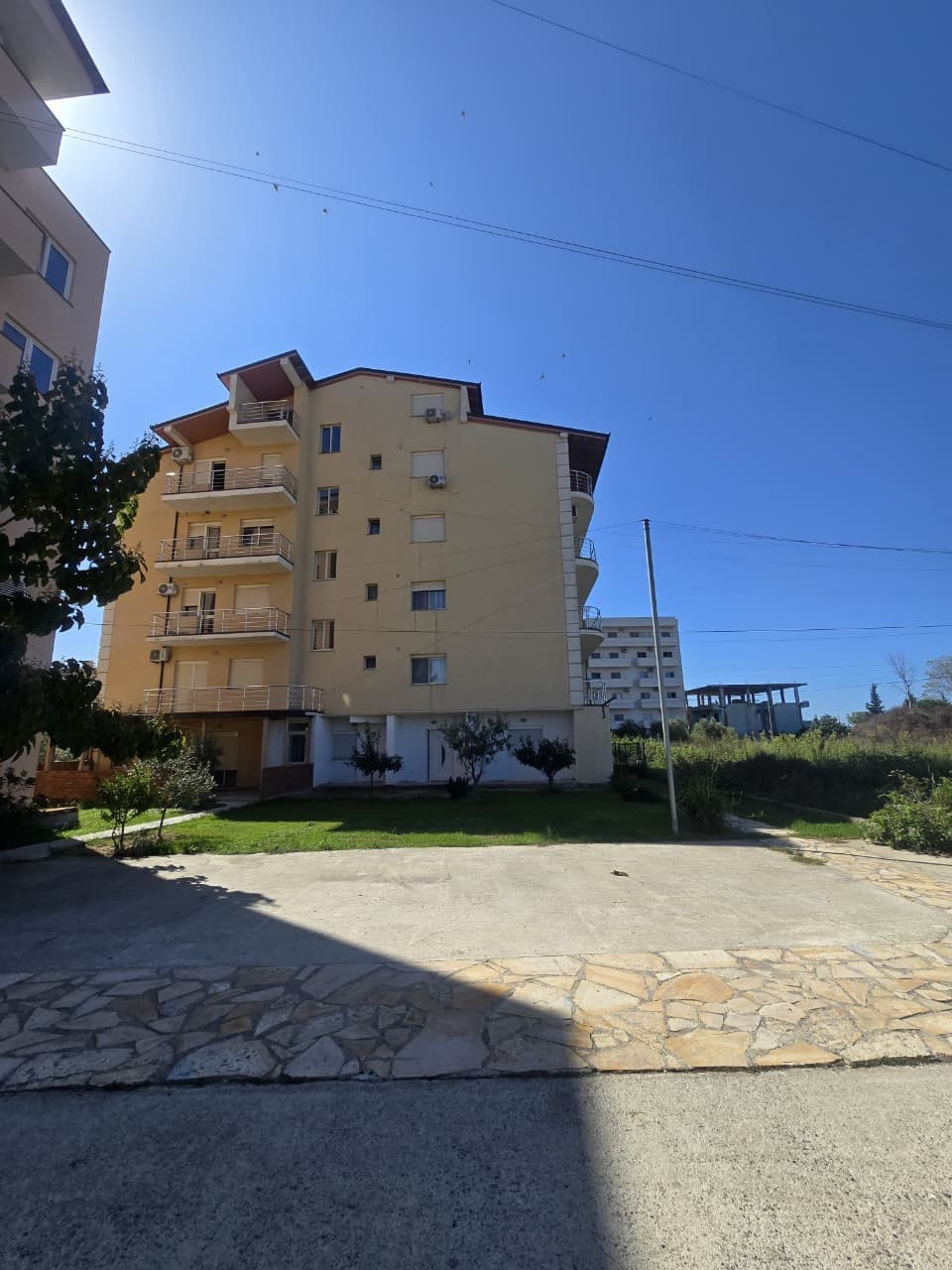 Shitet Apartament 2+1 në plazhin Qerret, Kavaje