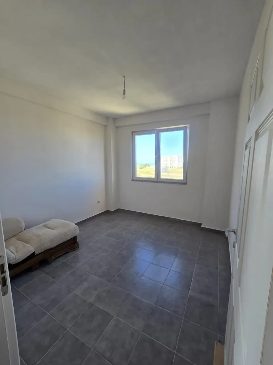 Shitet Apartament 2+1 në plazhin Qerret, Kavaje 3