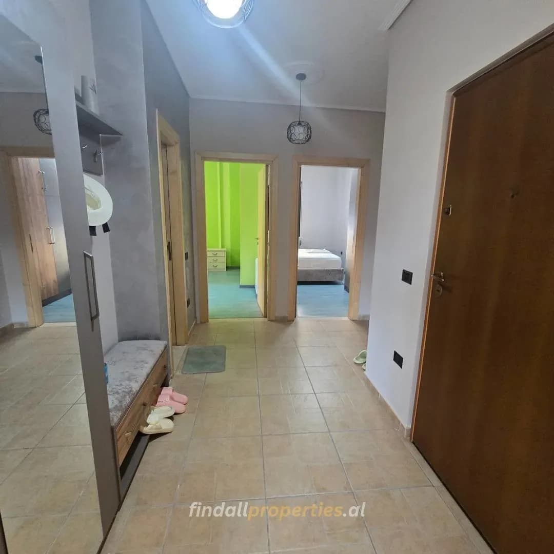 Shitet Penthouse 2+1+Garazhd Privat Tek Shkembi I Kavajes 2
