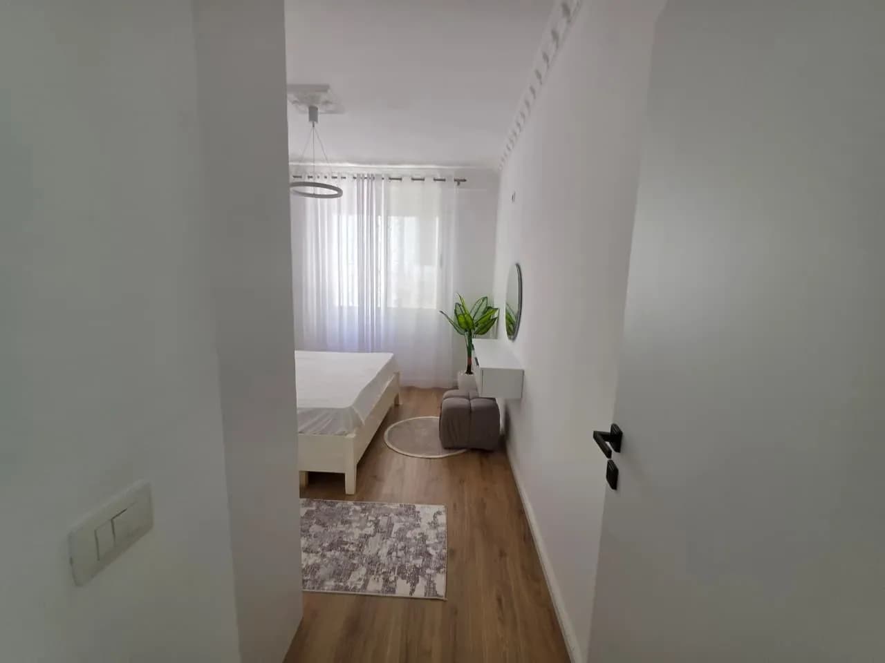 Shitet Apartament 1+1 në Golem – Mundësi Ideale për Banim ose Investim 3