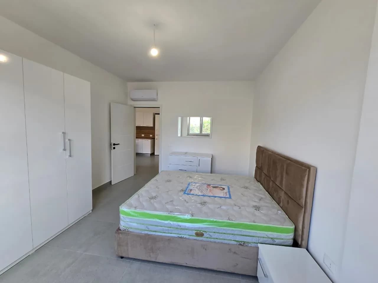 Shitet Apartament 1+1 në Plazhin e Golemit,ndertim i ri 3