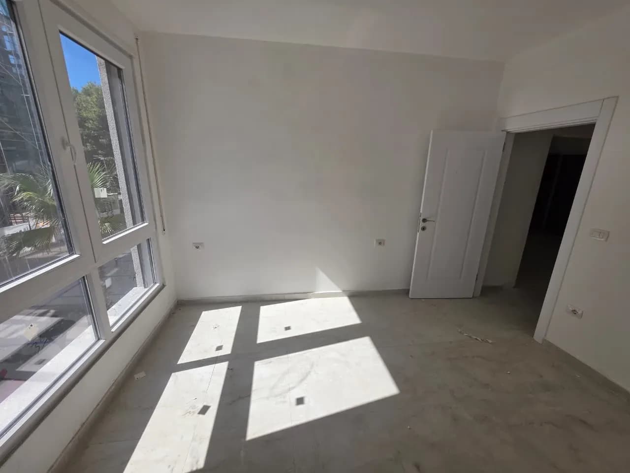 APARTAMENT 2+1 NË SHITJE – REZIDENCA LOREDIS, QERRET