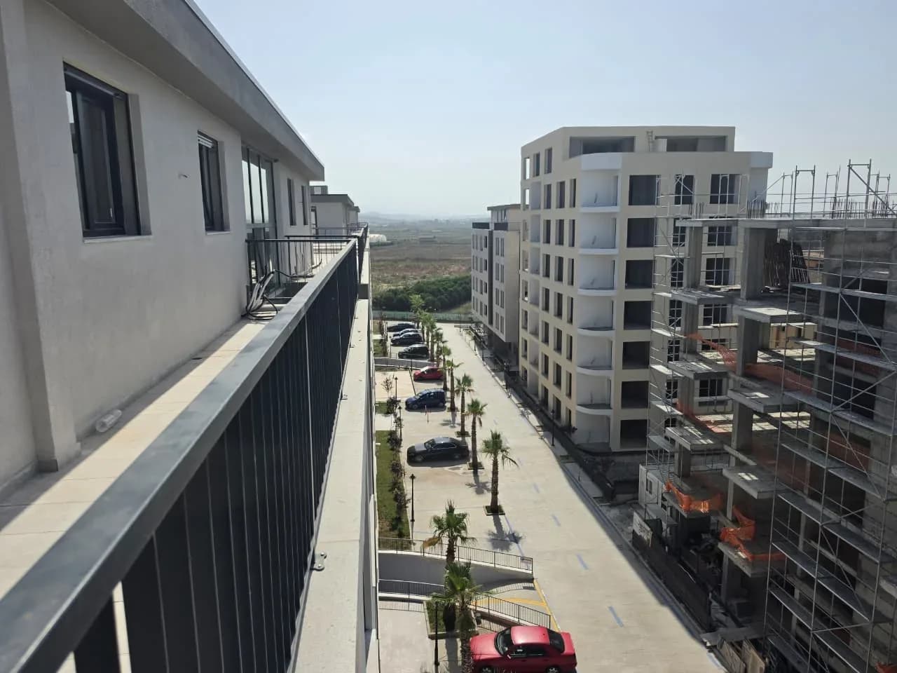 APARTAMENT 1+1 NË SHITJE – REZIDENCA LOREDIS, QERRET
