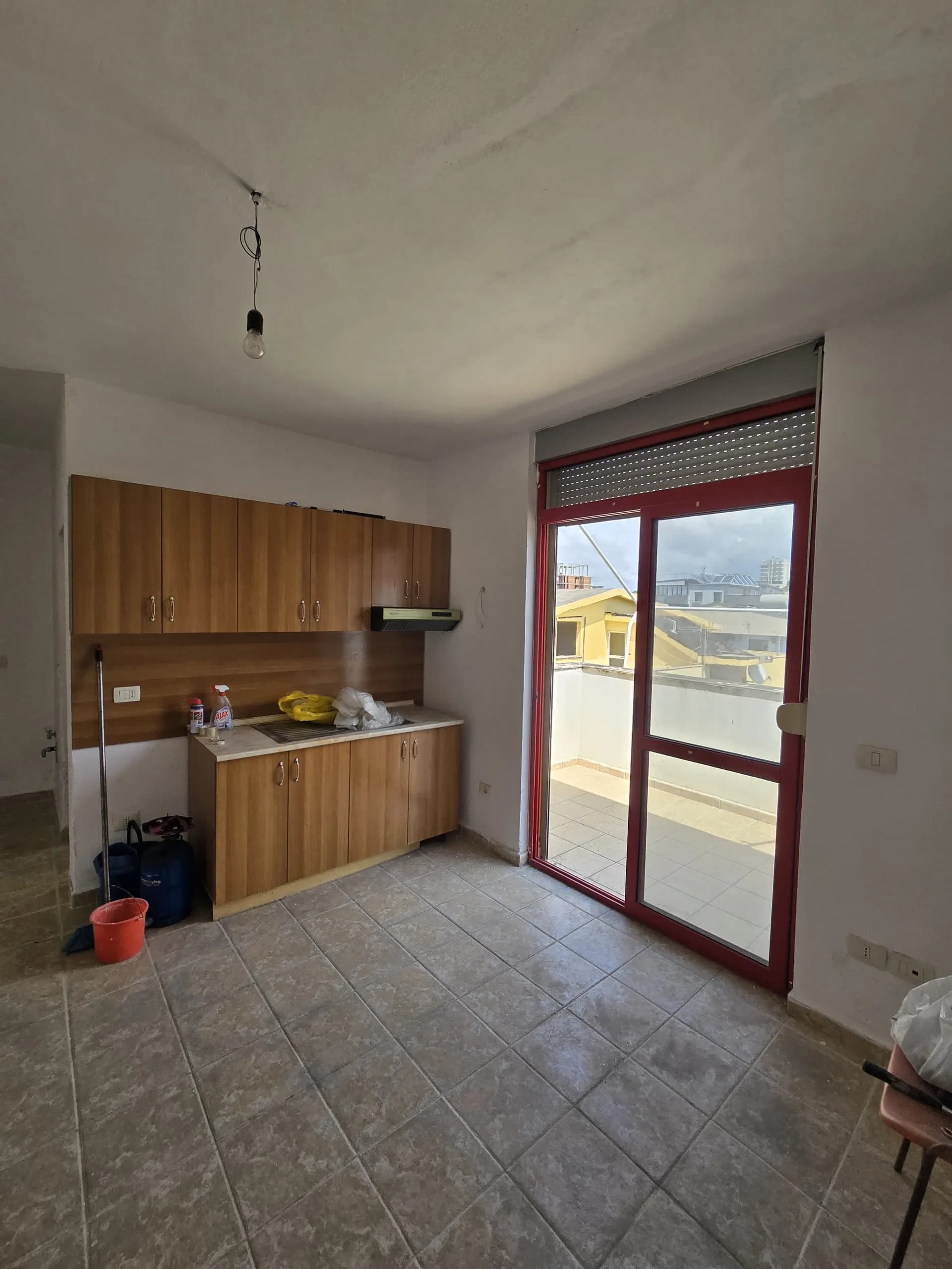 Apartament 1+1 për Shitje – Shkëmbi i Kavajës, Durrës