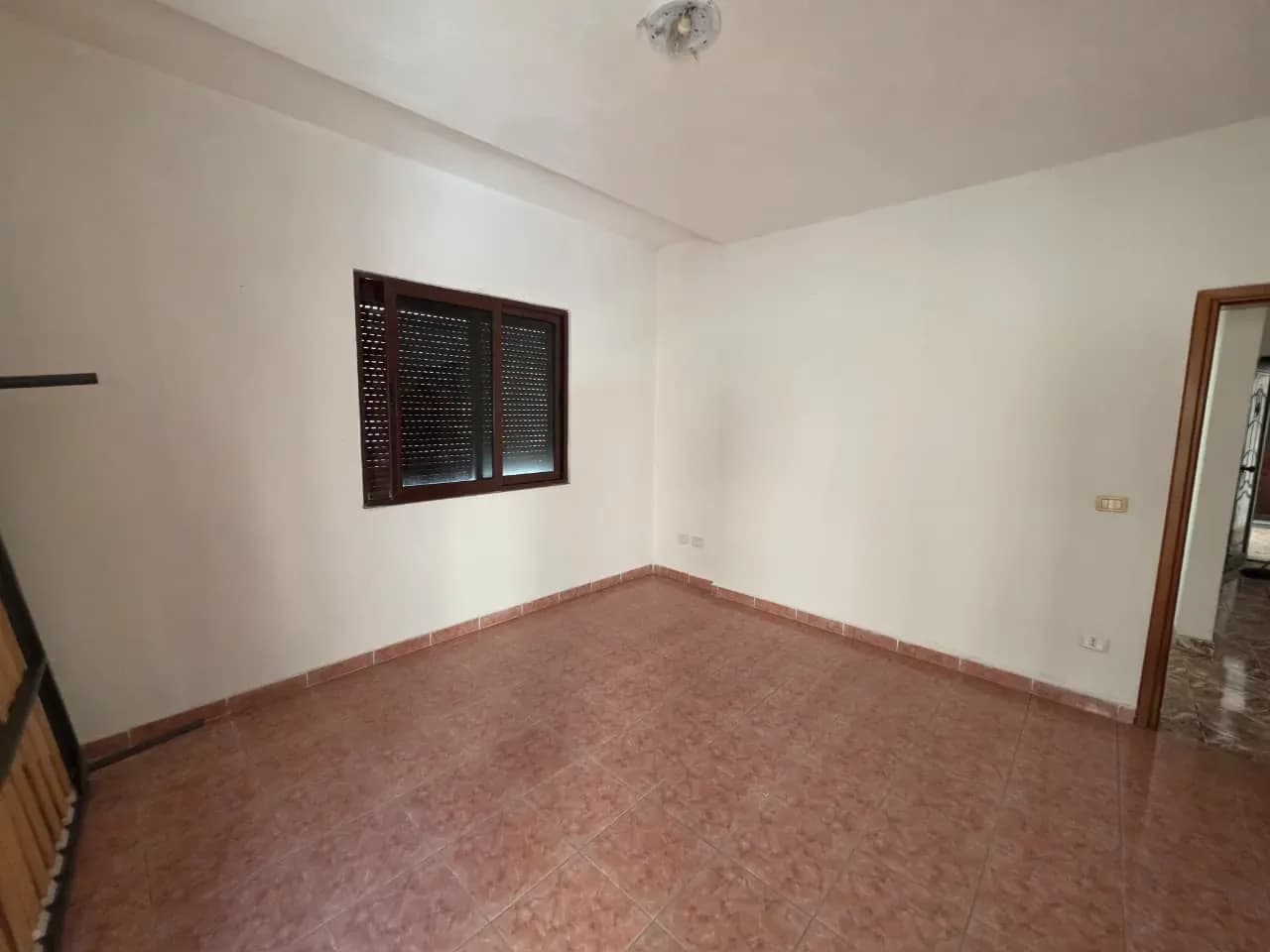 Shitet Apartament 2+1+2 – Plazh, Durrës Vetëm 10 metra nga deti 4