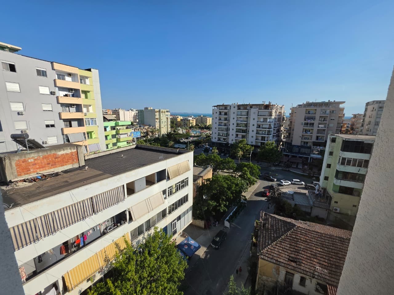 Shitet Apartament 2+1+2 në Plazh, Durrës 2