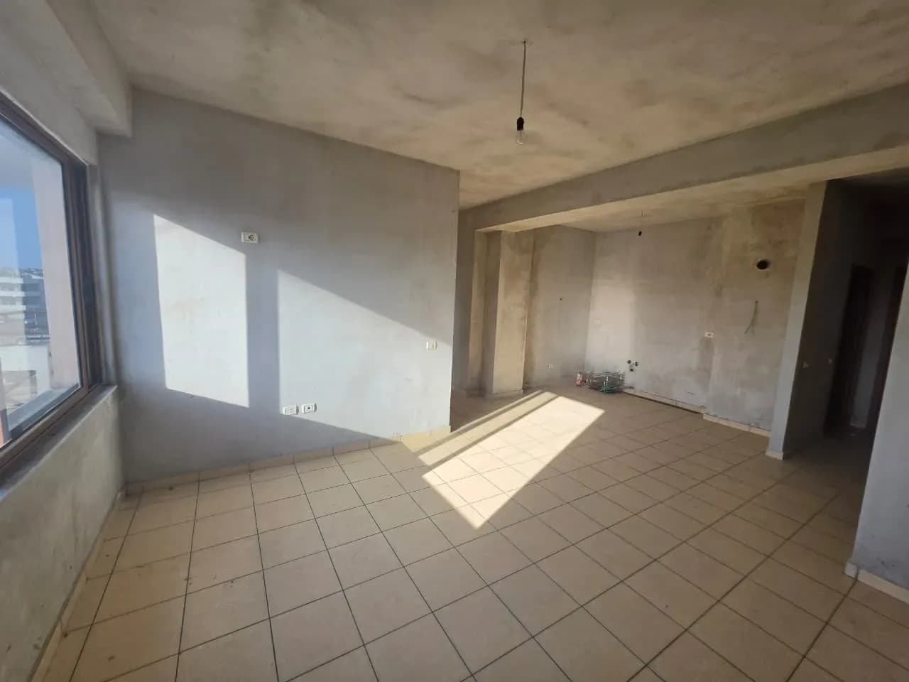 ## Shitet Apartament 1+1 – Plazh, Durrës 4