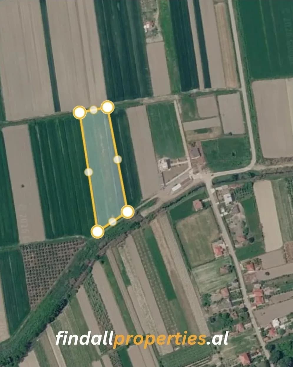 Tokë për Shitje në Rreth-Greth – 6,200 m² 2
