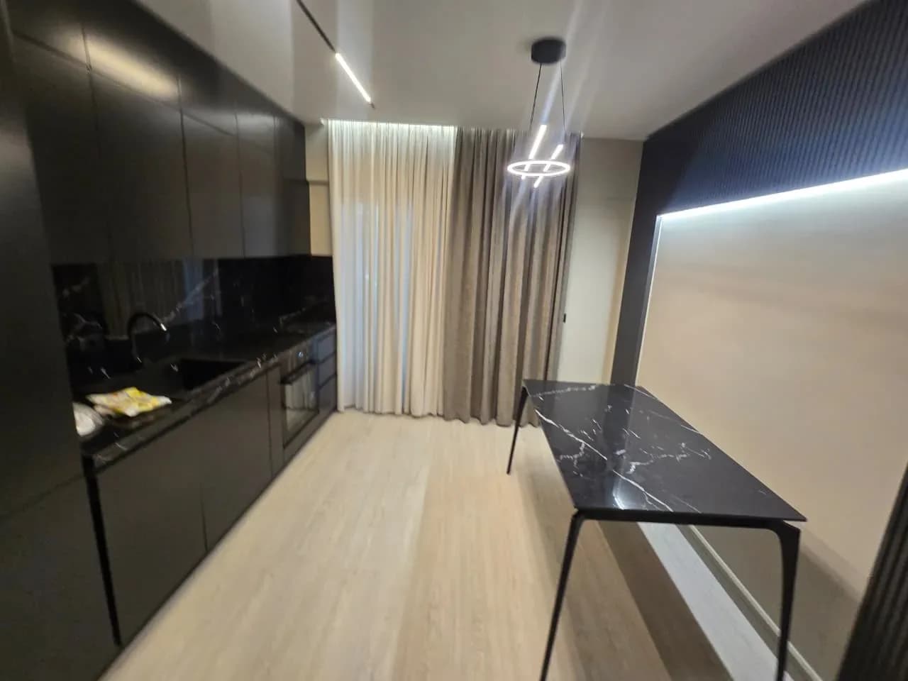 Shitet apartament 2+1 – Mali i Robit, Golem 4