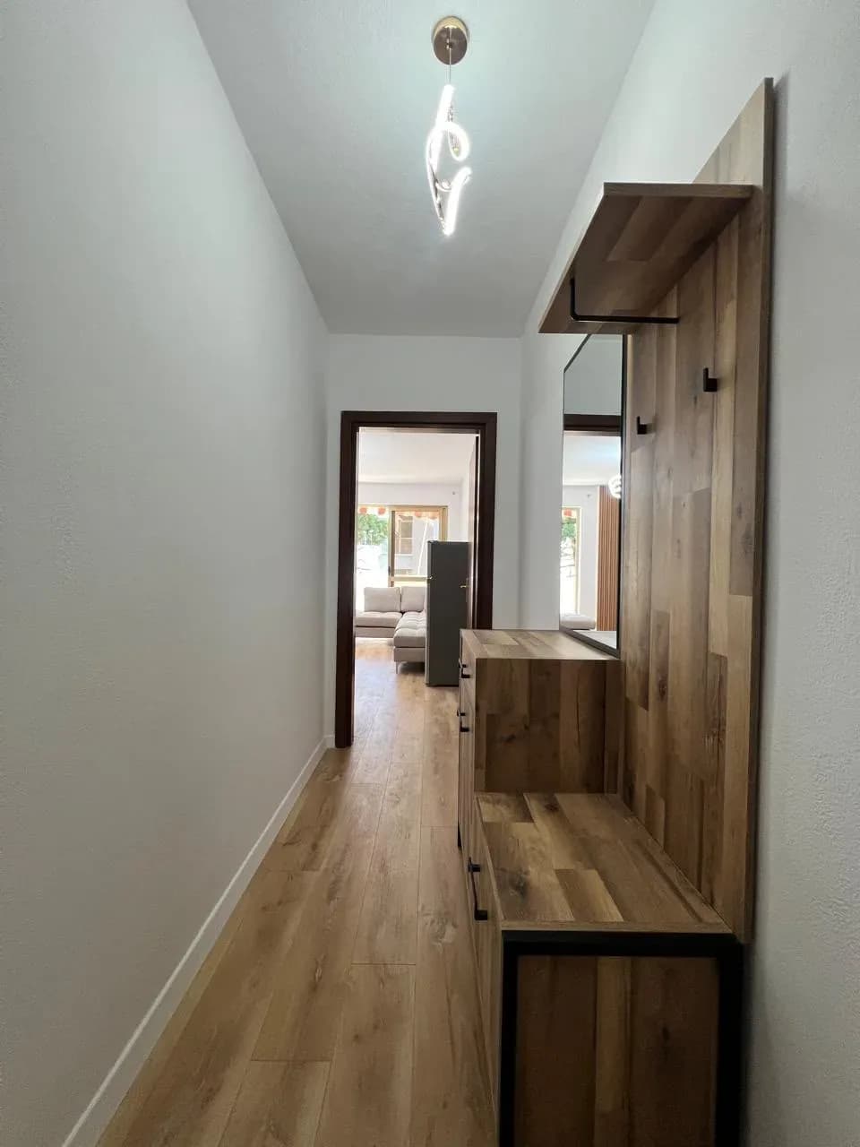 Shitet Apartament 1+1 në Golem – Kompleksi Alb-Adriatik