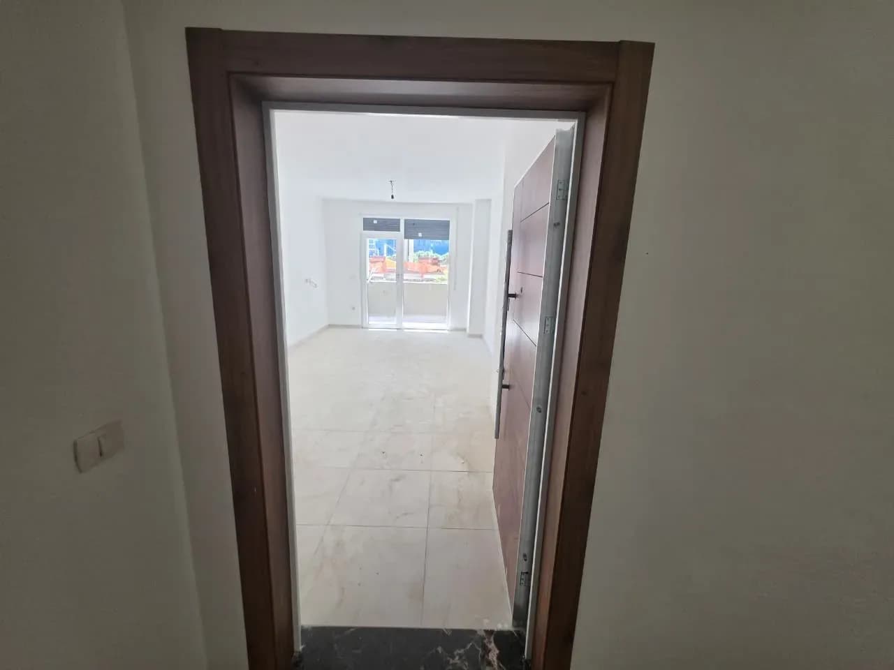 APARTAMENT 2+1 NË SHITJE – REZIDENCA LOREDIS, QERRET
