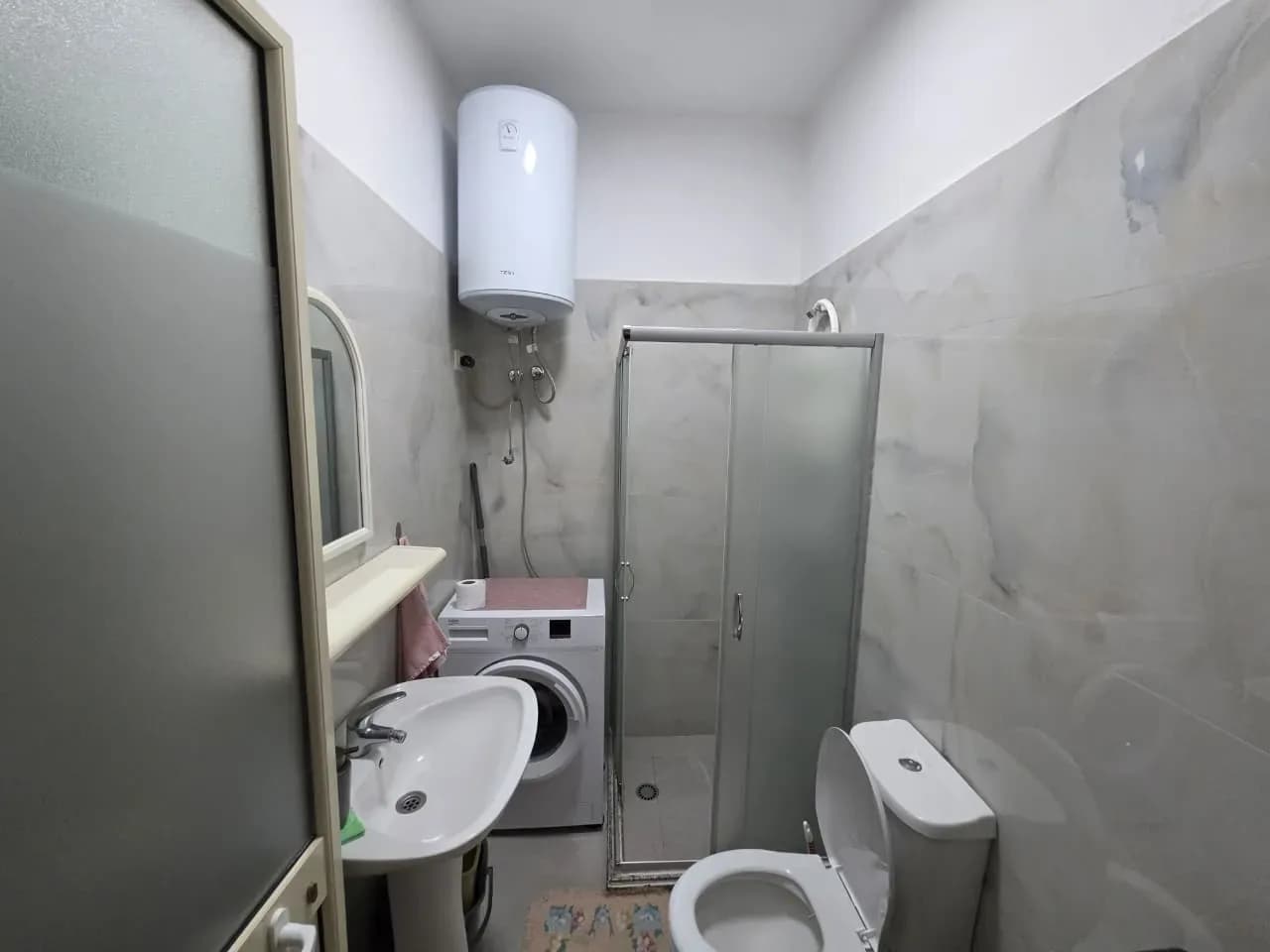 Apartament 1+1 me Qira Ditore pranë Detit në Shkëmbin e Kavajës 4